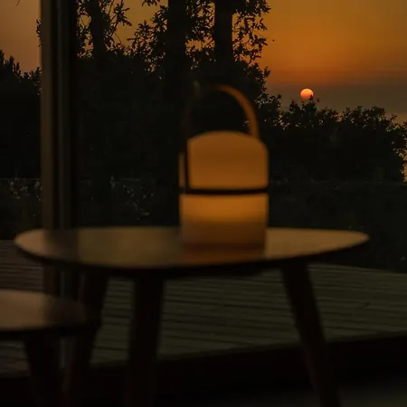 Κάμπινγκ De Xaras, Chuchamel *